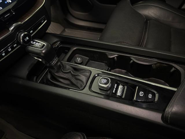2019 Volvo XC60 T5 Inscription