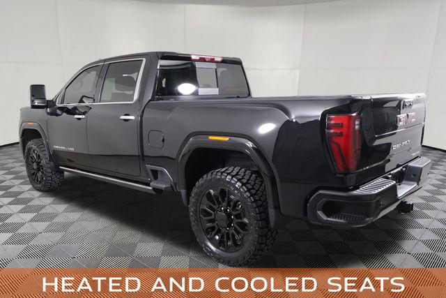 2024 GMC Sierra 2500HD 4WD Crew Cab Standard Bed Denali