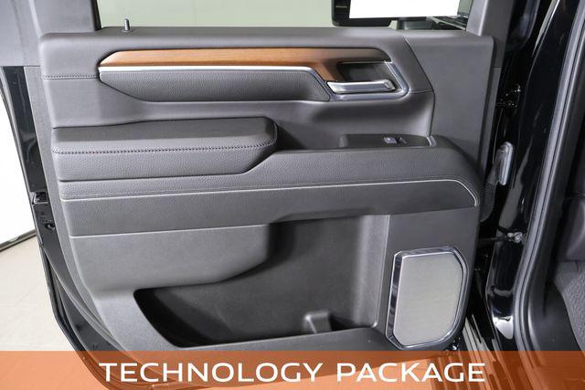 2024 GMC Sierra 2500HD 4WD Crew Cab Standard Bed Denali
