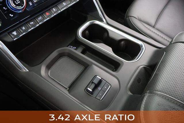2024 GMC Sierra 2500HD 4WD Crew Cab Standard Bed Denali