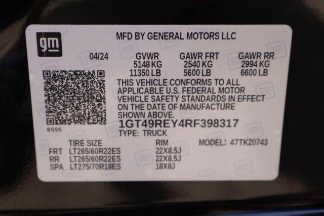 2024 GMC Sierra 2500HD 4WD Crew Cab Standard Bed Denali