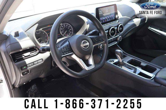 2024 Nissan Sentra SV Xtronic CVT