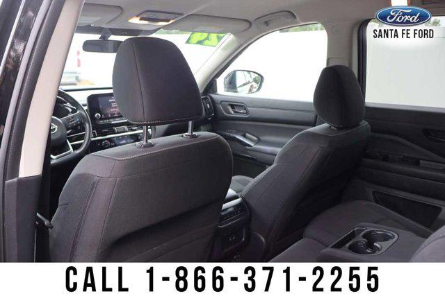 2024 Nissan Pathfinder SV 4WD