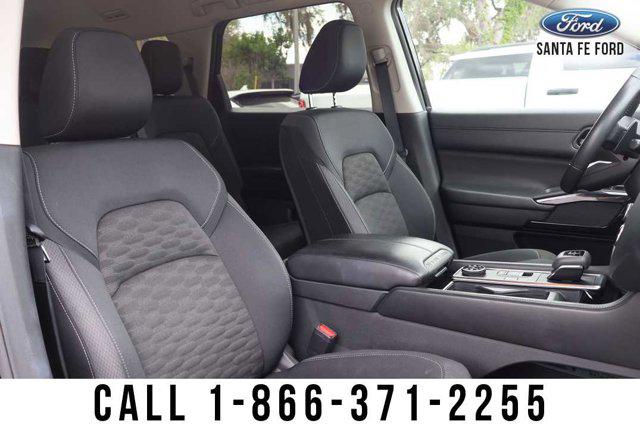 2024 Nissan Pathfinder SV 4WD