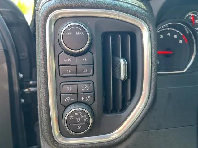 2022 Chevrolet Silverado 1500 4WD Crew Cab Short Bed LT Trail Boss