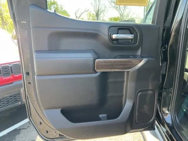 2022 Chevrolet Silverado 1500 4WD Crew Cab Short Bed LT Trail Boss