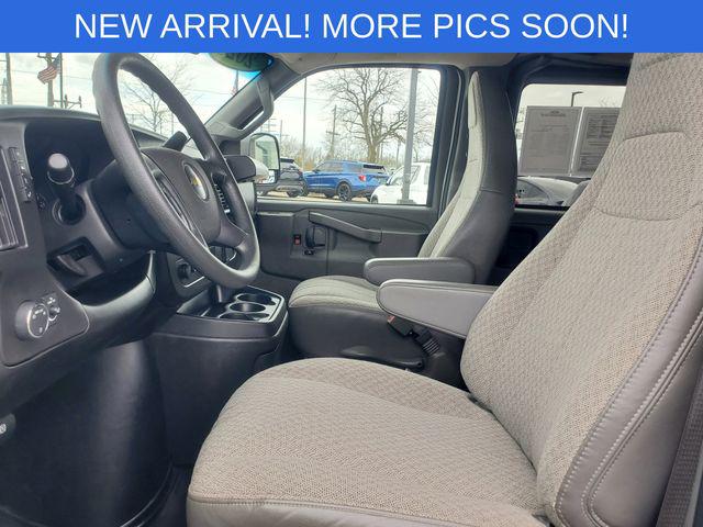 2023 Chevrolet Express Passenger RWD 3500 Extended Wheelbase LS