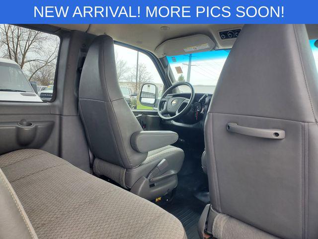 2023 Chevrolet Express Passenger RWD 3500 Extended Wheelbase LS