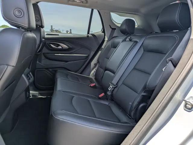 2022 GMC Terrain FWD SLT