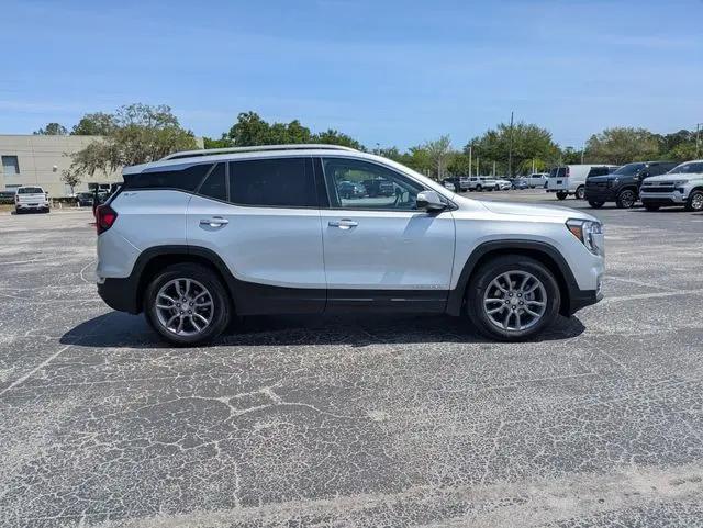 2022 GMC Terrain FWD SLT