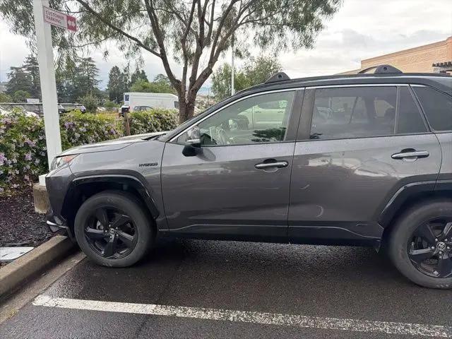 2020 Toyota RAV4 Hybrid XSE