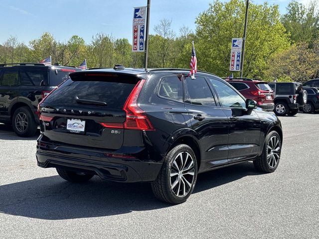 2024 Volvo XC60 B5 Plus Dark Theme