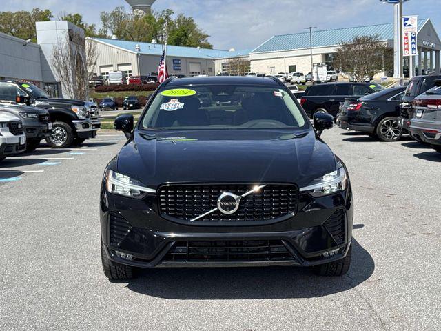 2024 Volvo XC60 B5 Plus Dark Theme