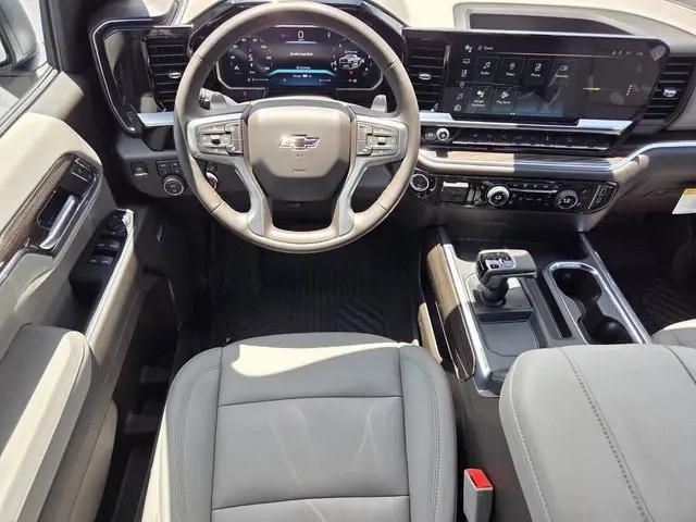 2026 Chevrolet Silverado 1500 4WD Crew Cab Short Bed LT Trail Boss