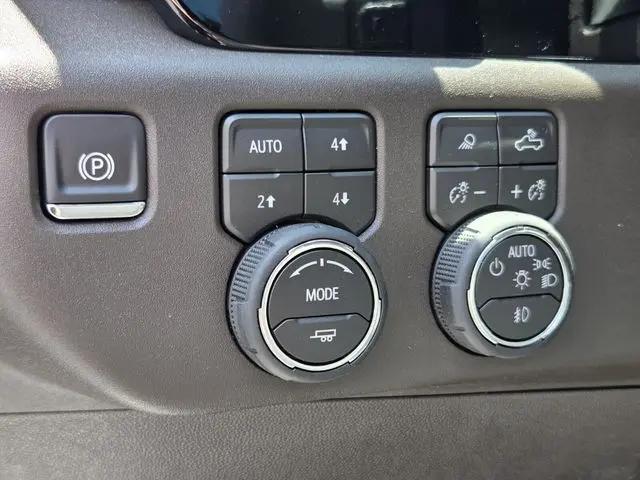 2026 Chevrolet Silverado 1500 4WD Crew Cab Short Bed LT Trail Boss