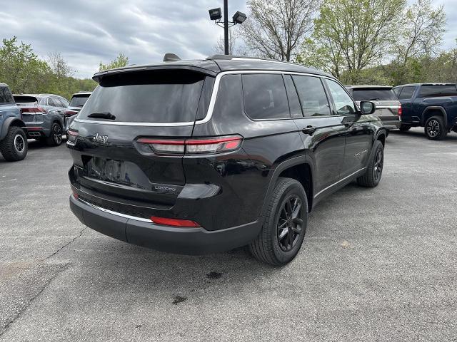 2023 Jeep Grand Cherokee L Laredo 4x4