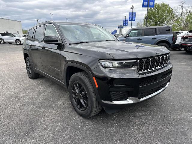 2023 Jeep Grand Cherokee L Laredo 4x4