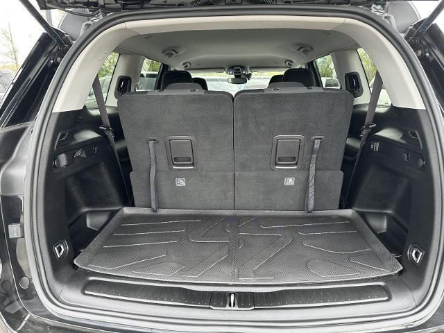 2023 Jeep Grand Cherokee L Laredo 4x4