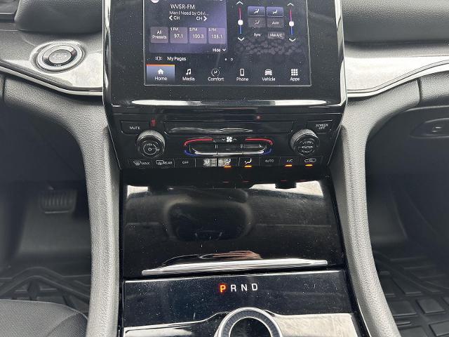 2023 Jeep Grand Cherokee L Laredo 4x4