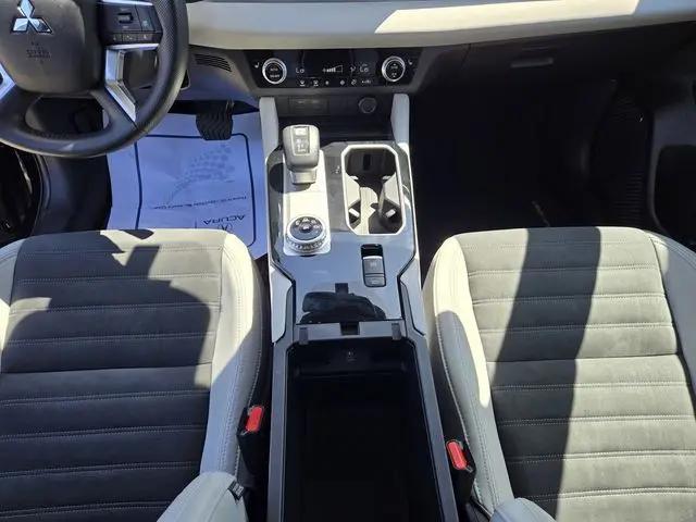 2025 Mitsubishi Outlander SE 2.5 2WD