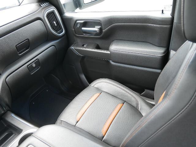 2021 GMC Sierra 2500HD 4WD Crew Cab Standard Bed AT4