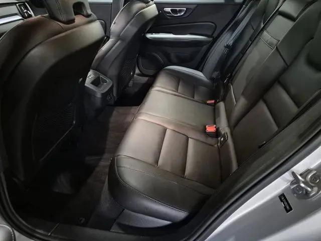 2023 Volvo S60 B5 Core Dark Theme
