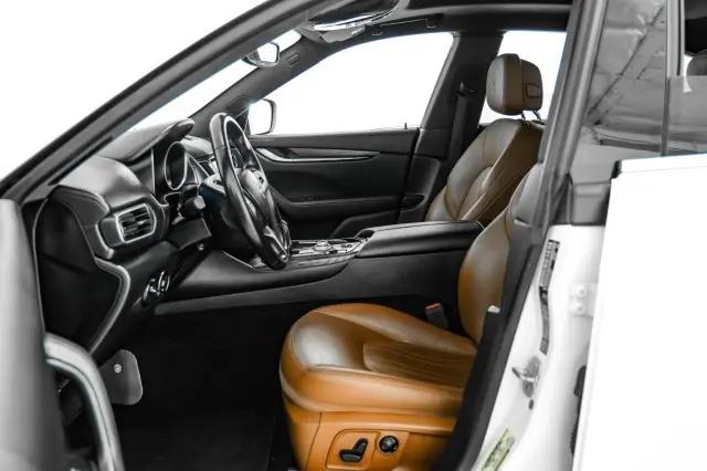 2018 Maserati Levante Standard