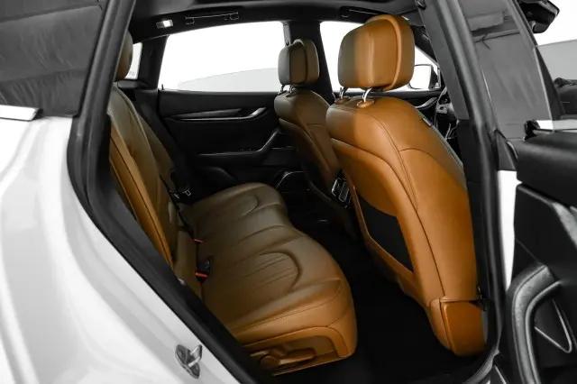 2018 Maserati Levante Standard