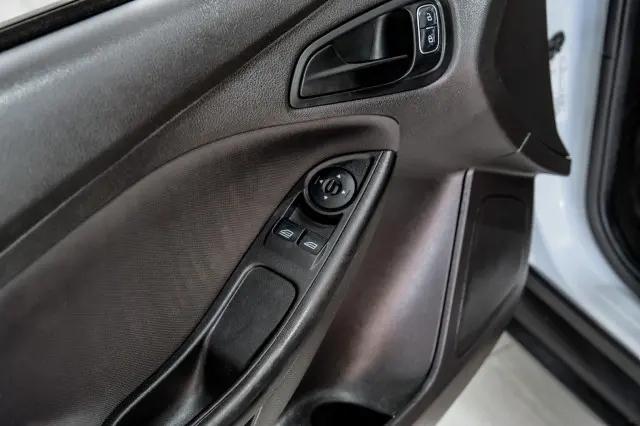 2017 Ford Focus S