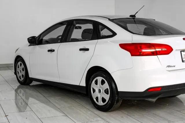 2017 Ford Focus S