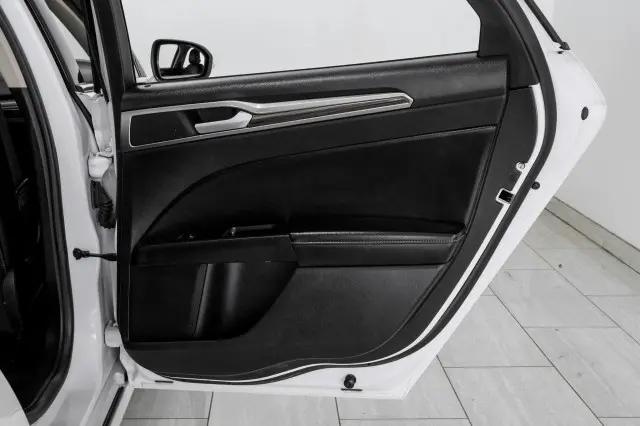 2020 Ford Fusion Hybrid SEL