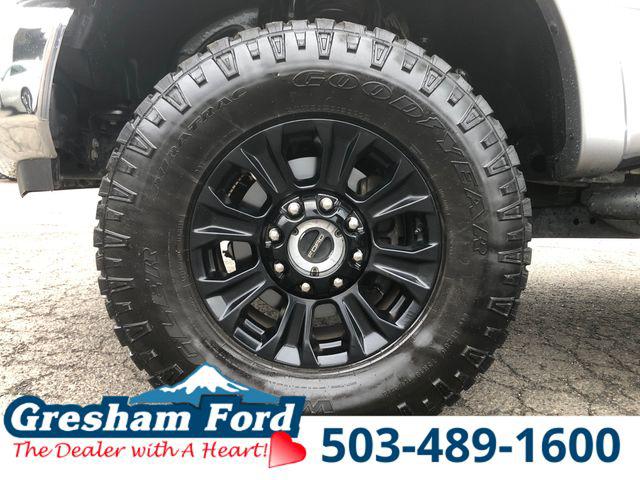 2022 Ford F-350 LARIAT