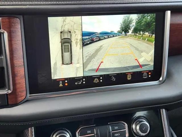 2023 GMC Yukon XL 4WD Denali Ultimate