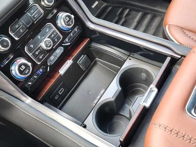 2023 GMC Yukon XL 4WD Denali Ultimate