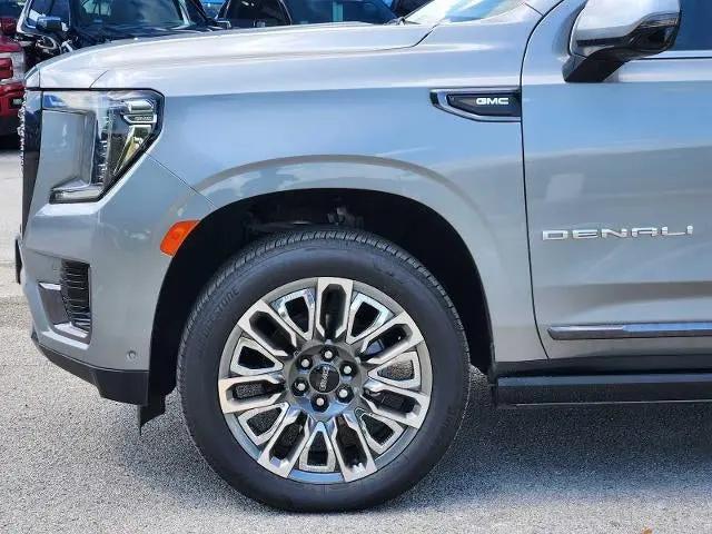 2023 GMC Yukon XL 4WD Denali Ultimate