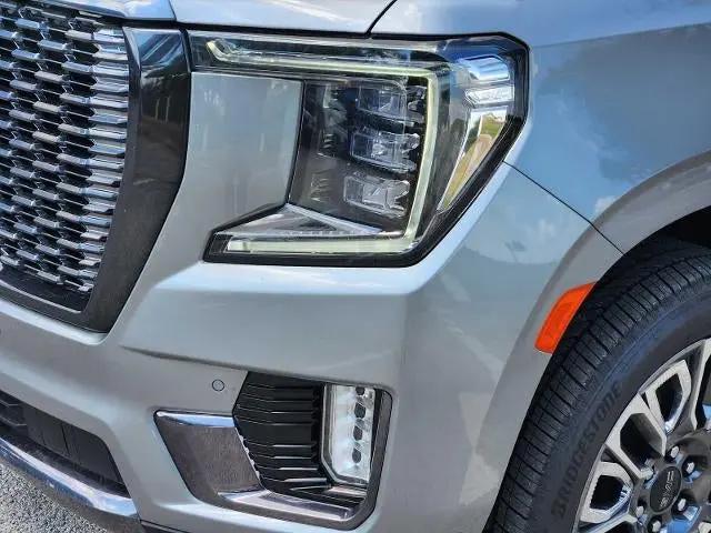 2023 GMC Yukon XL 4WD Denali Ultimate