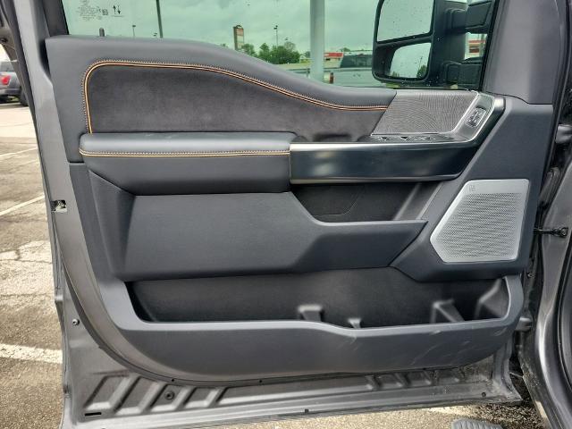 2023 Ford F-350 Platinum