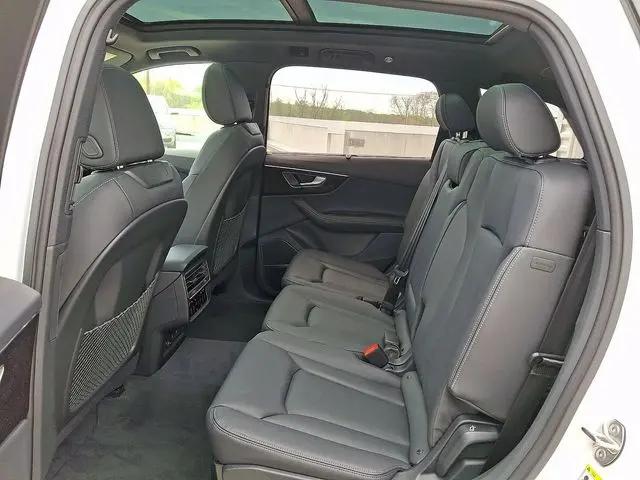 2026 Audi Q7 Premium Plus S line TFSI quattro tiptronic