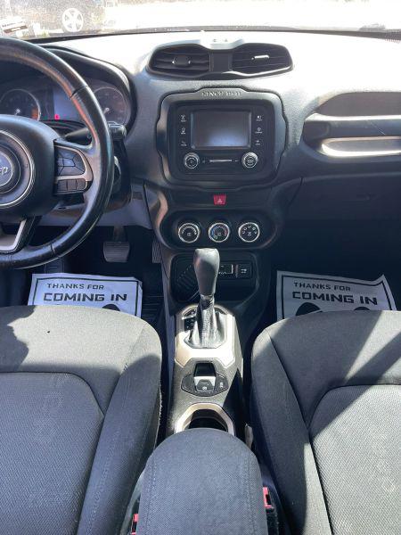2017 Jeep Renegade Latitude FWD