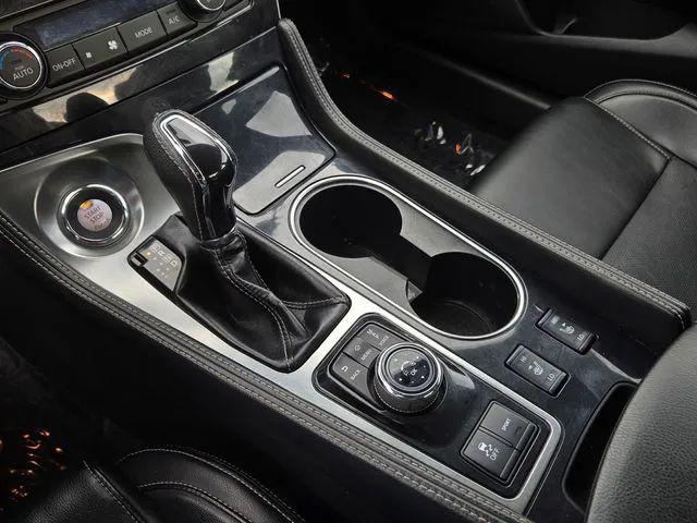 2021 Nissan Maxima SV Xtronic CVT