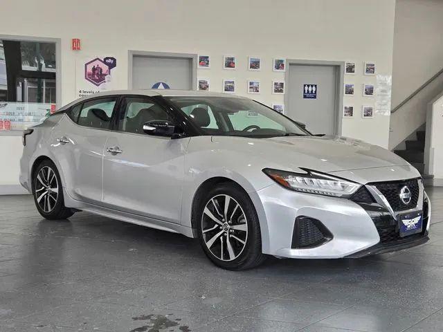 2021 Nissan Maxima SV Xtronic CVT