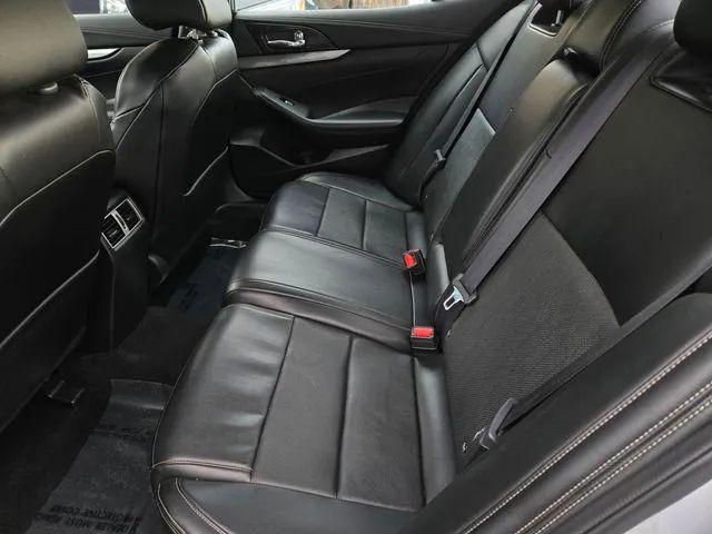 2021 Nissan Maxima SV Xtronic CVT