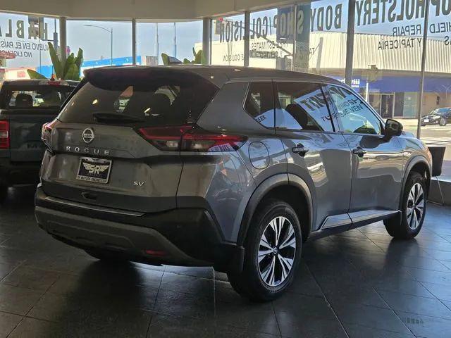 2021 Nissan Rogue SV FWD