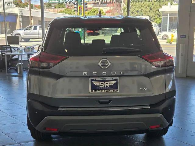 2021 Nissan Rogue SV FWD