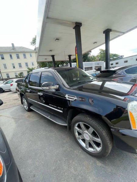 2007 Cadillac Escalade EXT Standard