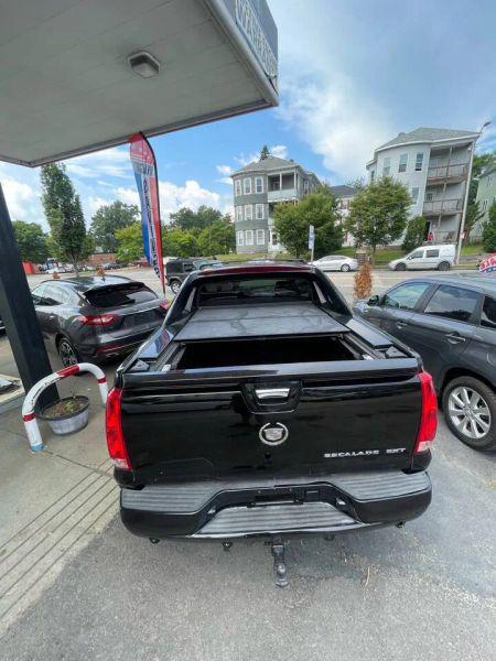 2007 Cadillac Escalade EXT Standard