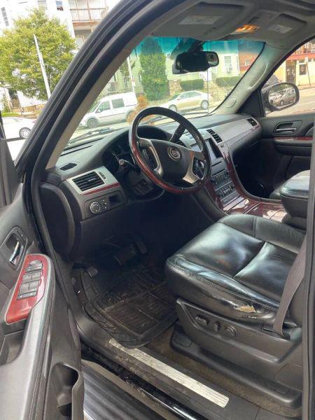 2007 Cadillac Escalade EXT Standard