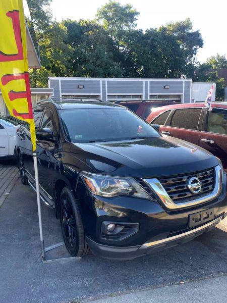 2017 Nissan Pathfinder Platinum