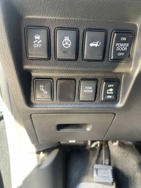 2017 Nissan Pathfinder Platinum