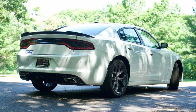 2020 Dodge Charger SXT RWD